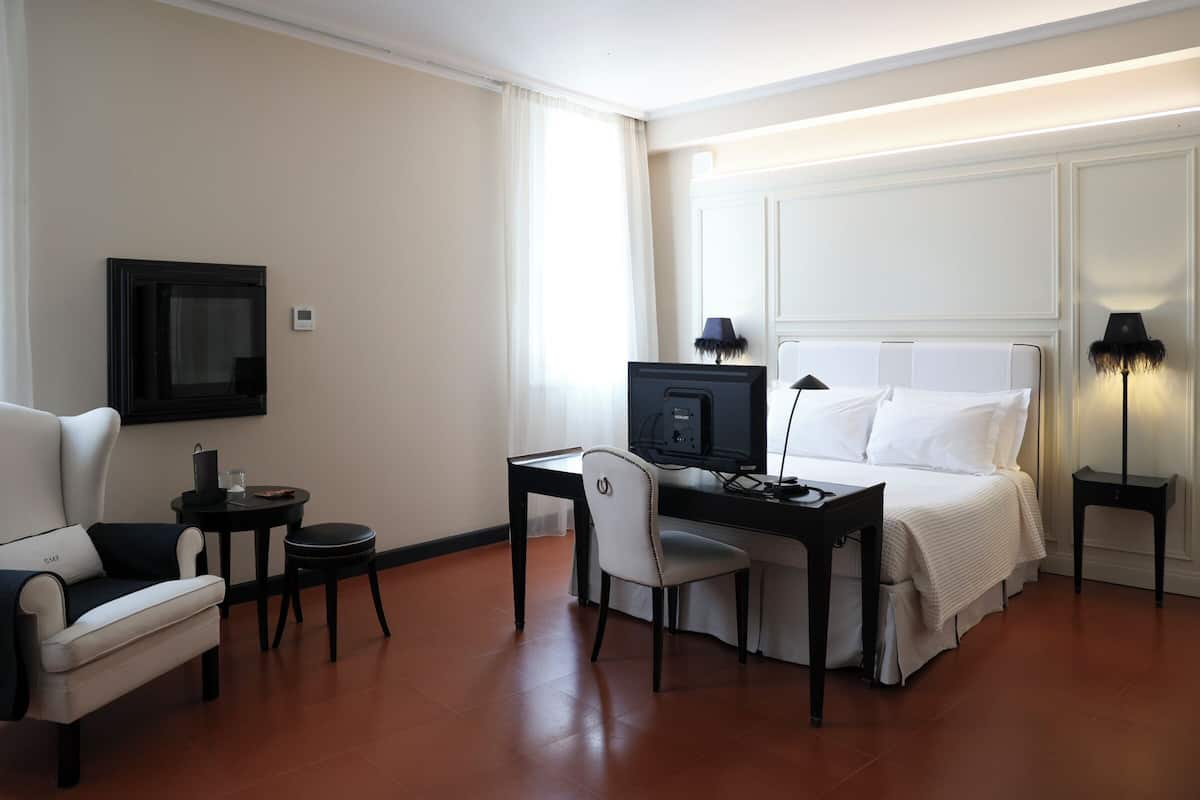 Habitació Deluxe | 1 dormitori, roba de llit hipoal·lergògena i minibar