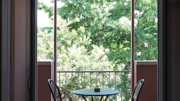 Suite Exécutive | Literie hypoallergénique, minibar, coffres-forts dans les chambres