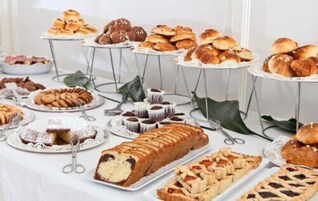 Desayuno buffet todos los días (con cargo)