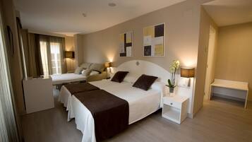 Premium bedding, minibar, in-room safe, soundproofing