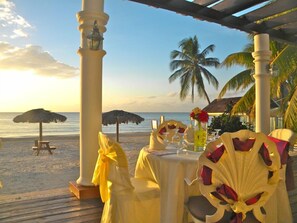 Outdoor wedding area - Beachcomber Club (Negril)