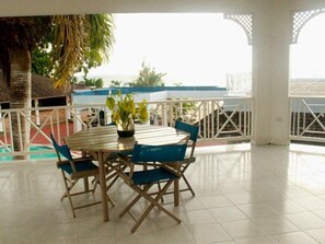 Beach views  - Beachcomber Club (Negril)