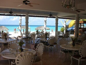 Beach views  - Beachcomber Club (Negril)