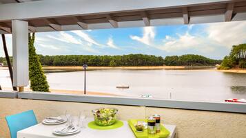 Uitzicht vanaf balkon