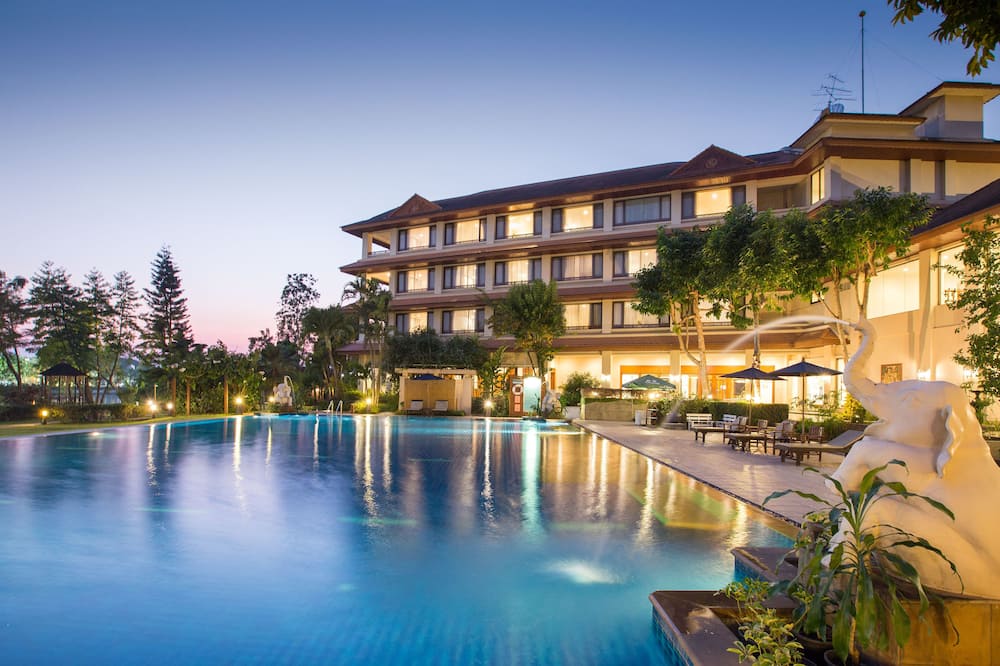 The Imperial River House Resort