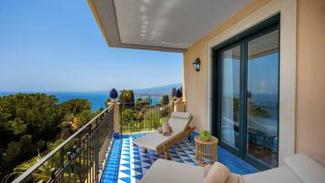 Executive Suite | Terrace/patio