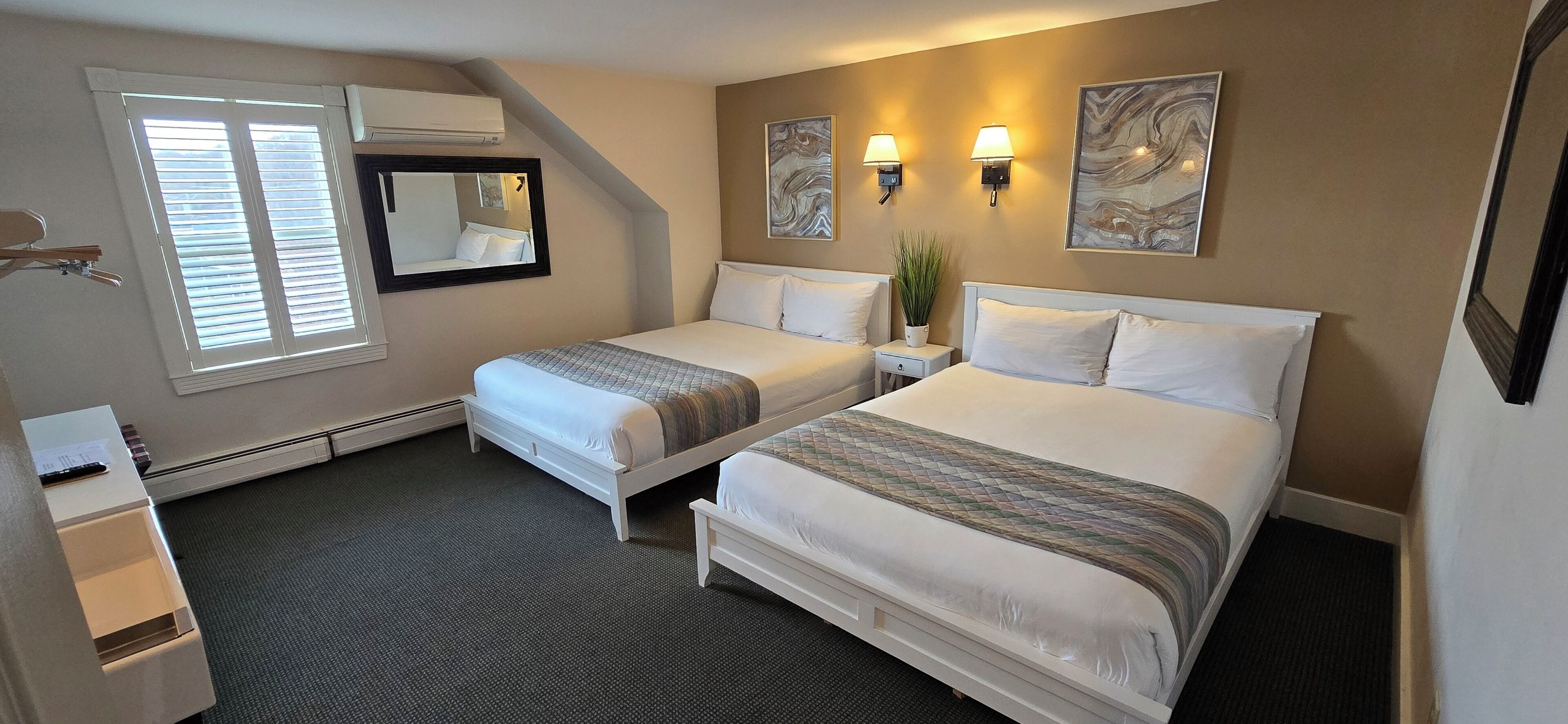 Deluxe Double Room | Down duvets, individually decorated, blackout curtains