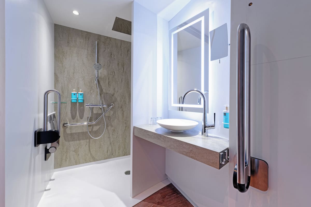 superior room, 1 queen bed, accessible | bathroom | shower, rainfall showerhead, eco-friendly toiletries, hair dryer