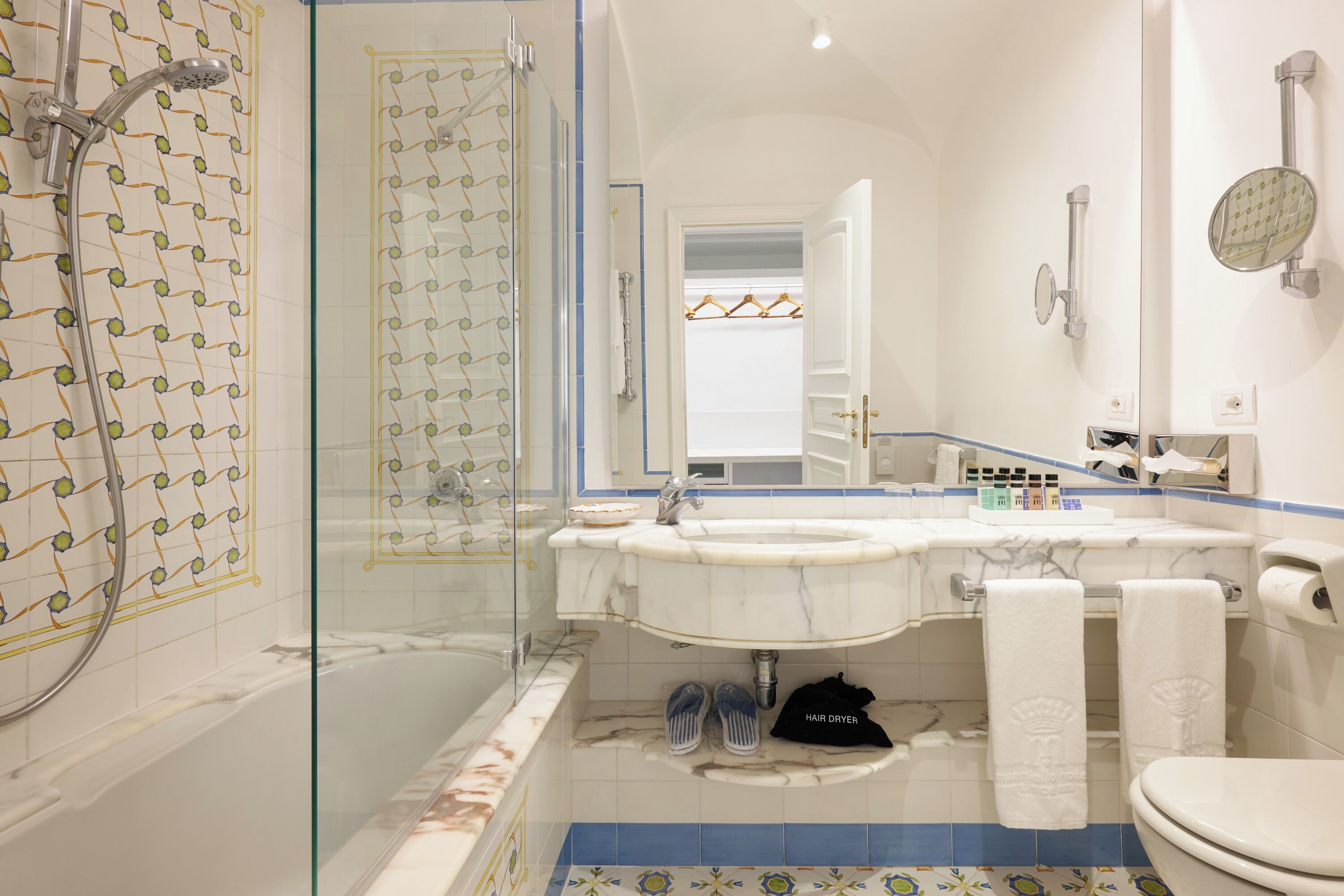 basic double room, patio, ground floor | bathroom | combined shower/bathtub, free toiletries, hair dryer, bidet