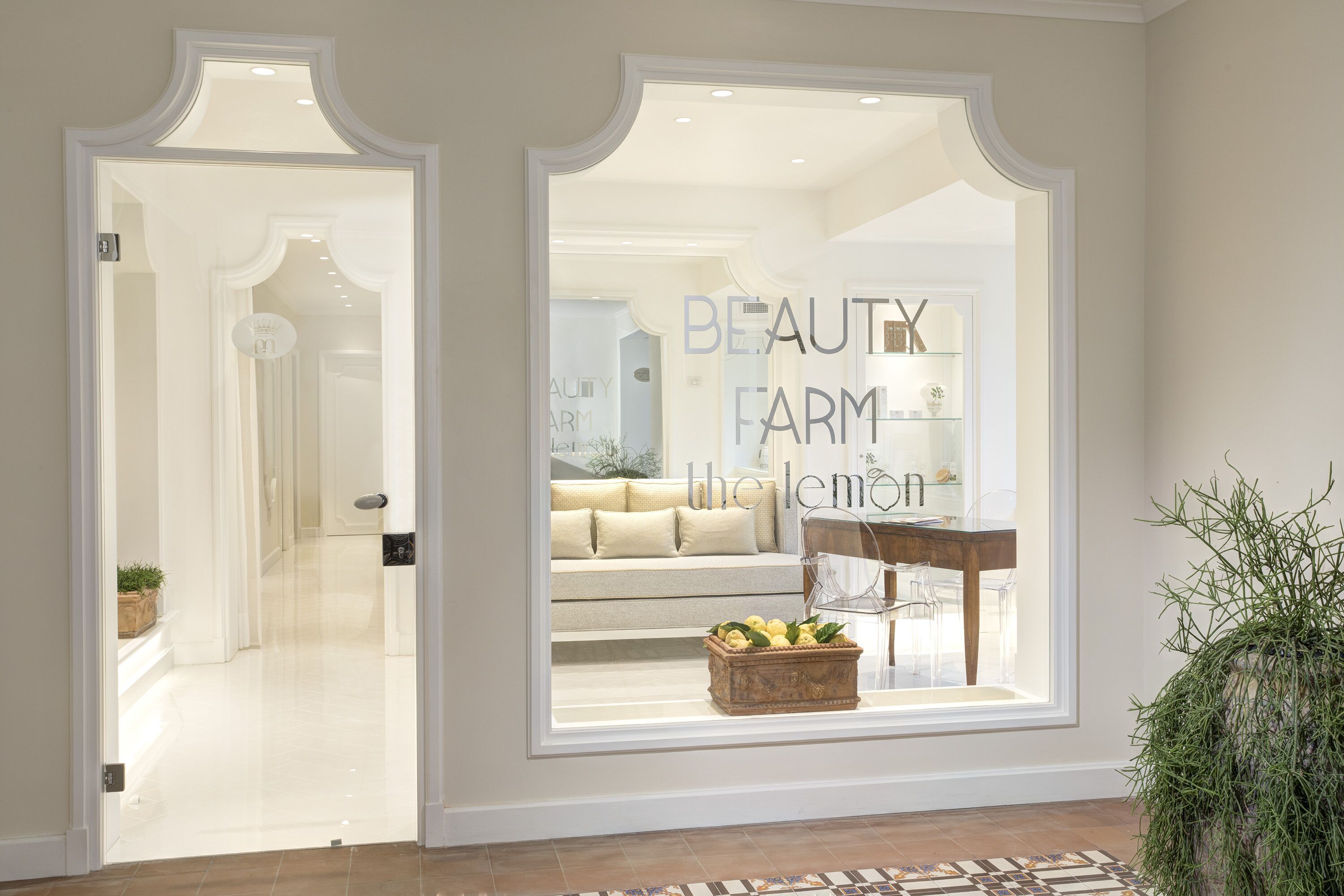 couples treatment room(s), body treatments, hot stone massages