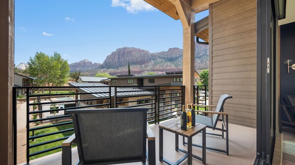 Villa de lujo, 2 habitaciones, balcón, vistas a la montaña | Balcón