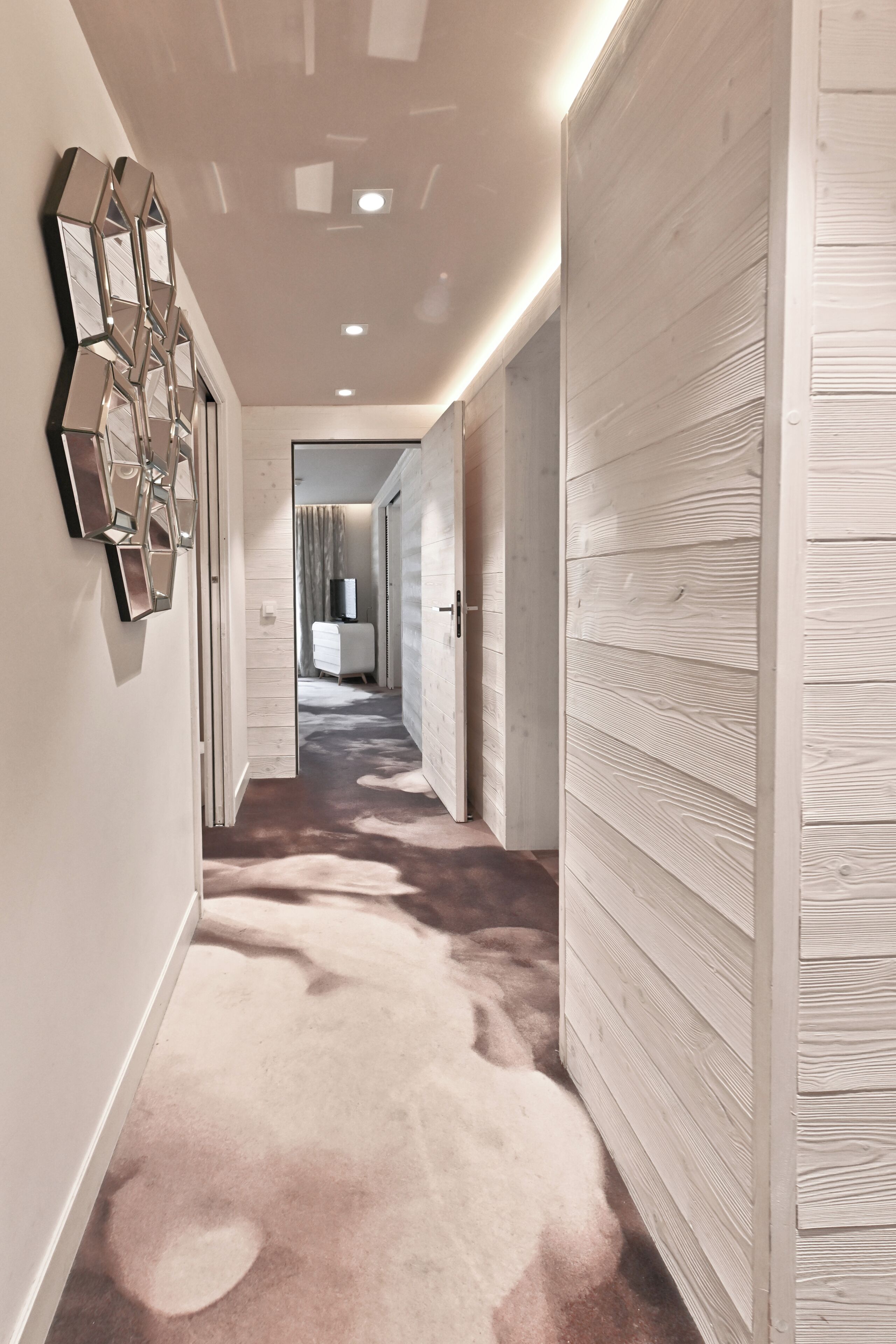 family suite, mountain view | premium bedding, in-room safe, free wifi