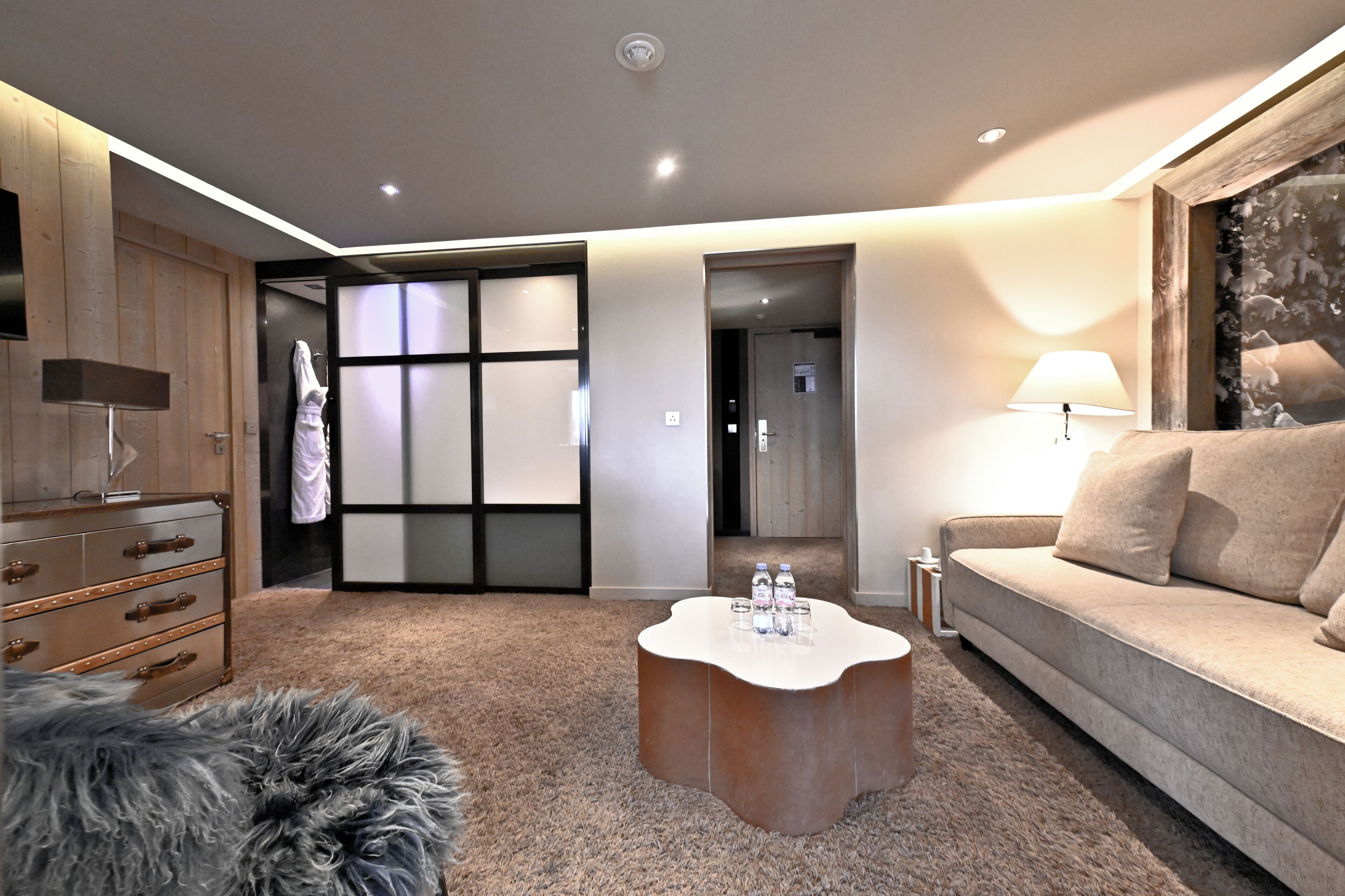 suite, mountain view | premium bedding, in-room safe, free wifi