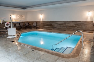 Una piscina techada