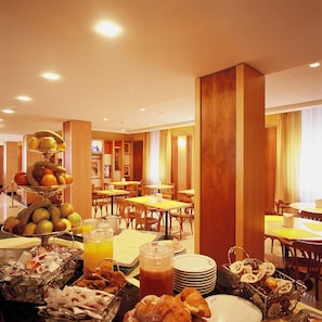 Free breakfast