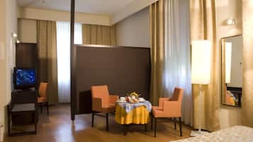 Minibar, coffres-forts dans les chambres, lits bébé (en supplément)