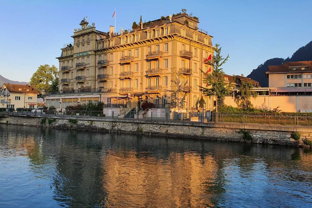 Central Continental Hotel