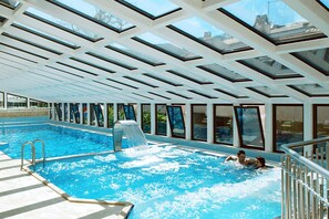 Indoor pool, outdoor pool, open 8:00 AM to 6:00 PM, free pool cabanas