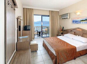 Standard Room, Sea View | View from room - Orka Nergis Beach - All Inclusive (Marmaris)