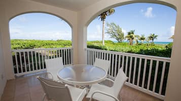 Pemandangan dari properti