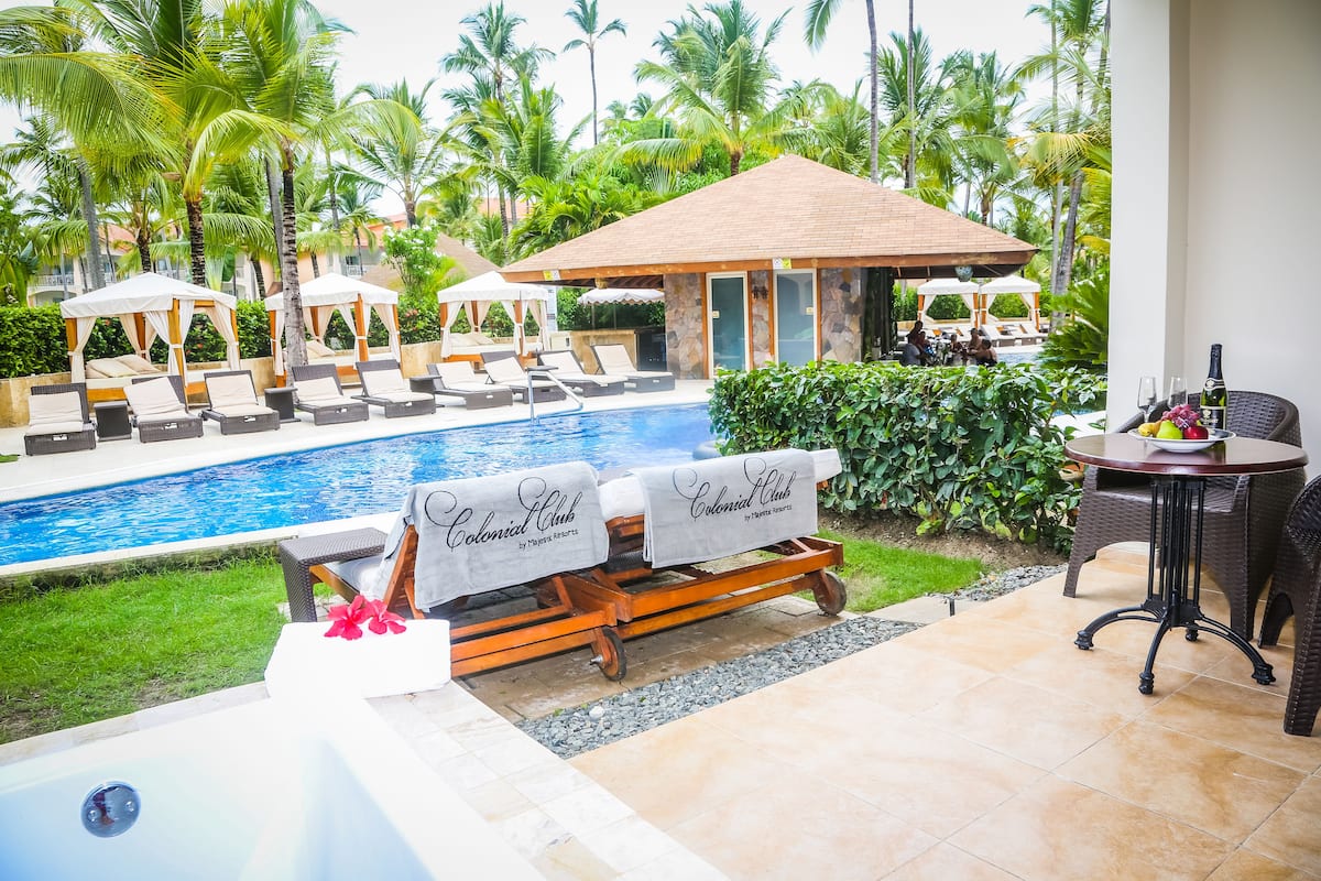 Colonial Club Majestic Junior Suite with Indoor and Outdoor Hot Tub, Pool Access (Adults Only) | Uitzicht op het water