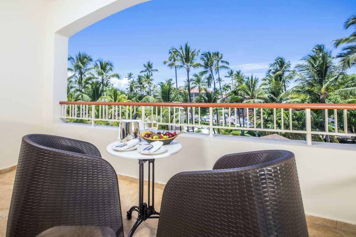 Family Suite (Outdoor Jacuzzi) | View from room
