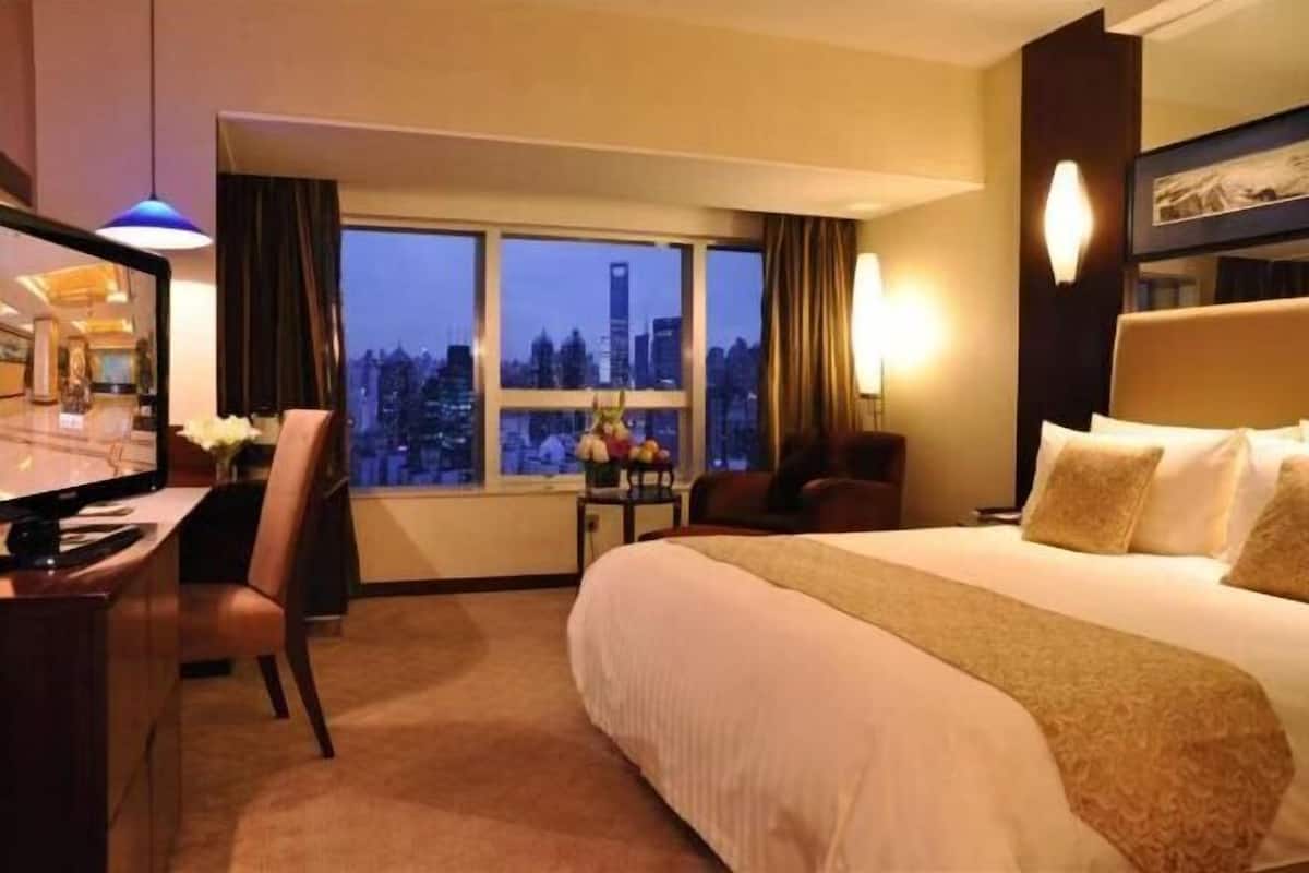 1 bedroom, minibar, in-room safe, desk