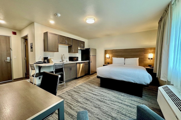 Blackout drapes, iron/ironing board, free cribs/infant beds, free WiFi