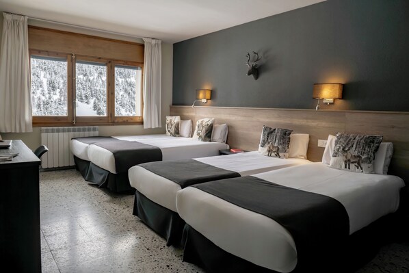 Desk, free WiFi, bed sheets - Hotel Austria by Pierre & Vacances (Bordes d'Envalira)