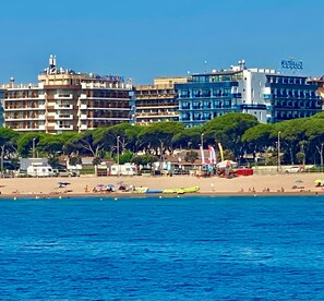 Exterior - Blaumar (Blanes)