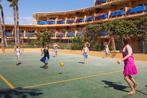 Area giochi per bambini (all'aperto)