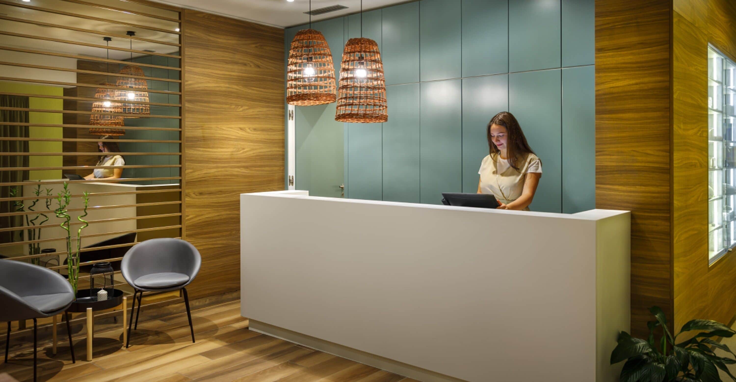 sauna, body treatments, aromatherapy, body wraps, body scrubs