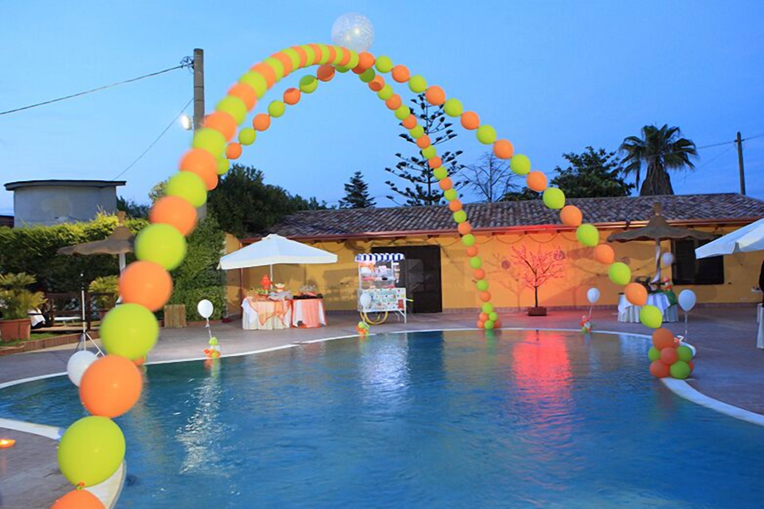 Seasonal outdoor pool
