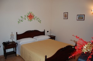 Room - Venus Park Hotel (CASERTA)