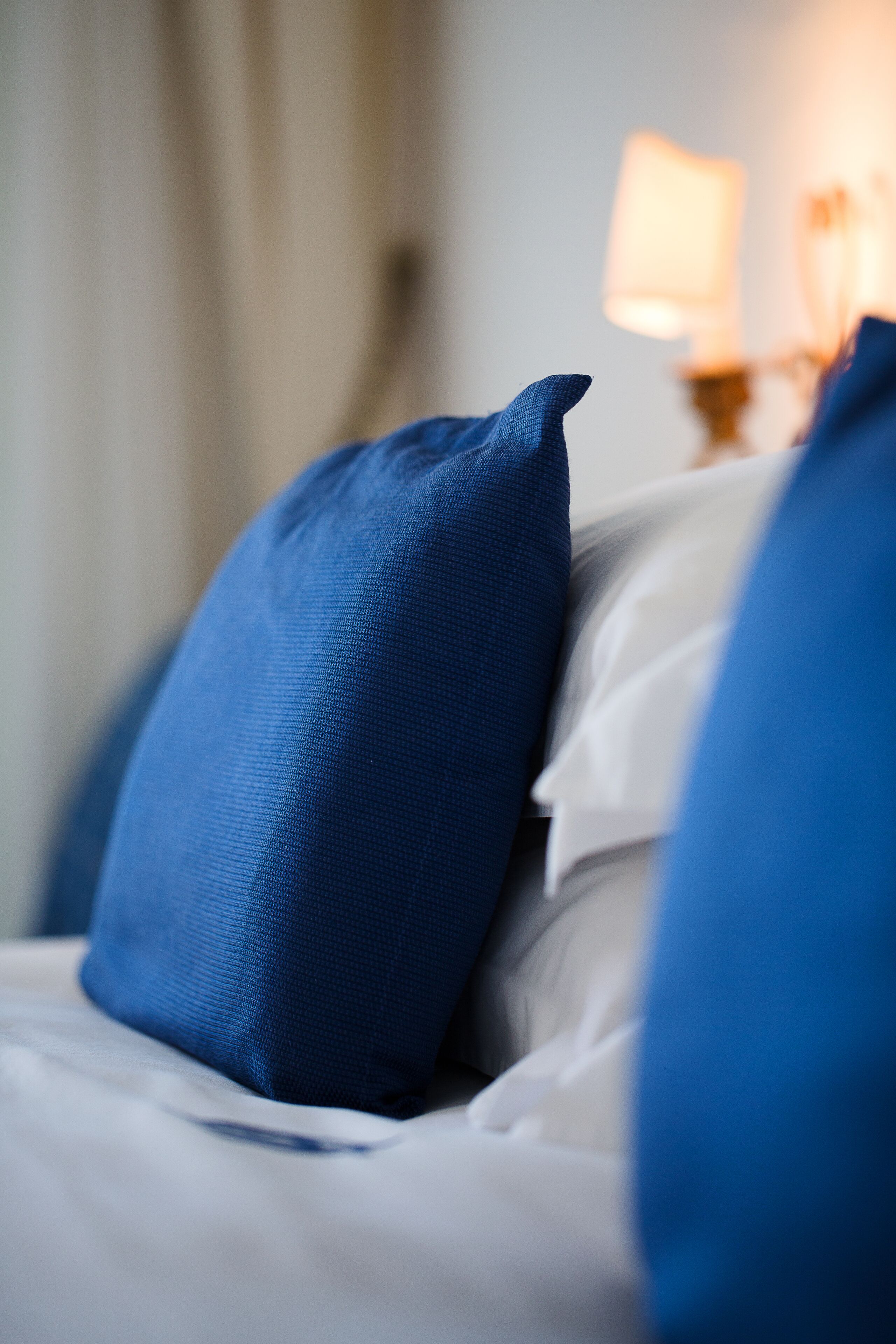 premium bedding, down duvets, minibar, in-room safe