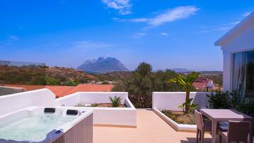 Junior-Studiosuite, 1 Schlafzimmer, Whirlpool, Meerblick | Ausblick vom Zimmer