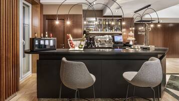 Bar (en el alojamiento)