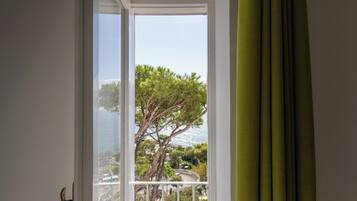 Einzelzimmer, 1Â Einzelbett, Meerblick | Minibar, Zimmersafe, Schreibtisch, laptopgeeigneter Arbeitsplatz