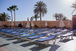 Sundeck