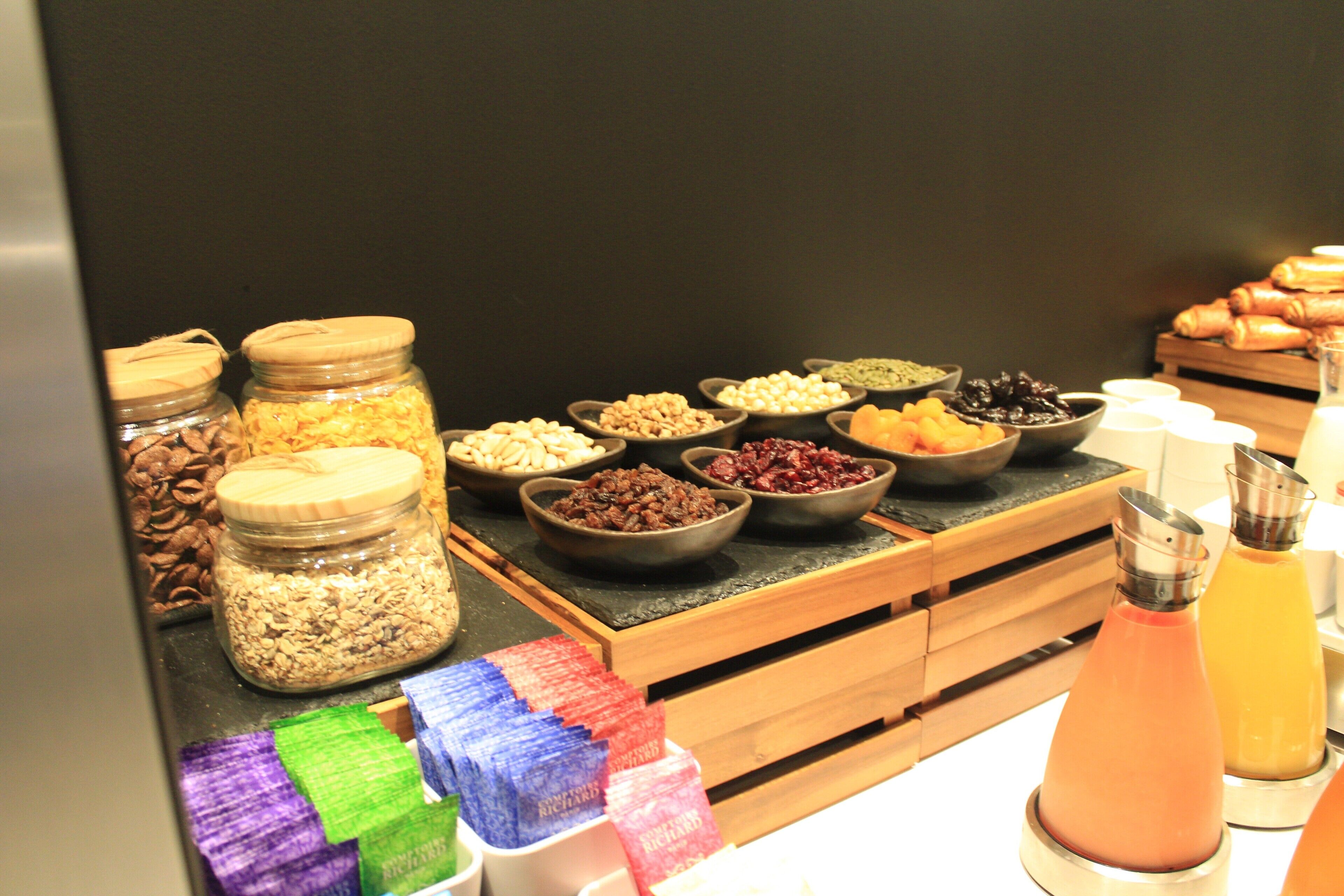 daily buffet breakfast (eur 15 per person)