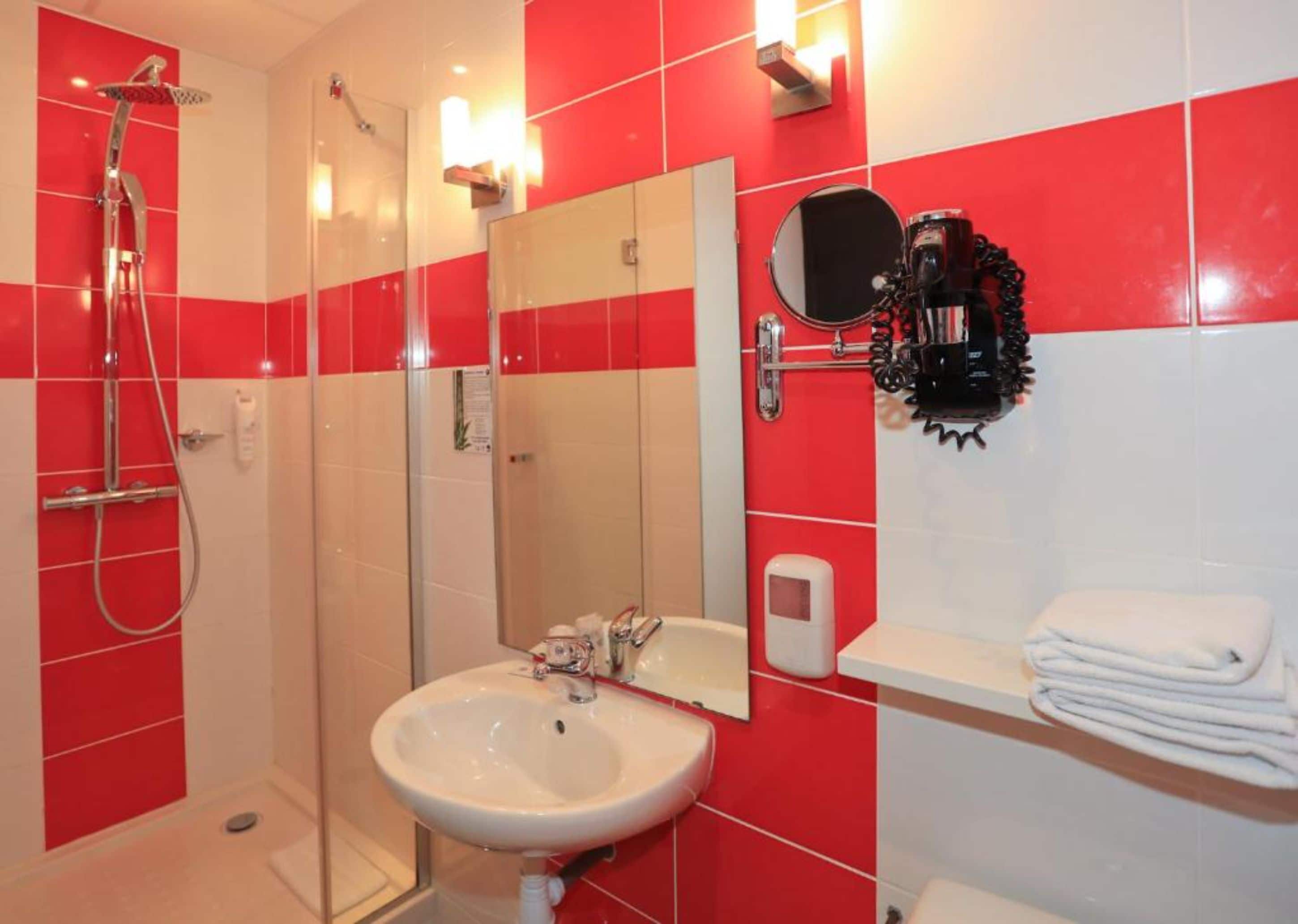 Foto - The Originals Boutique, Hôtel de l'Univers, Montluçon