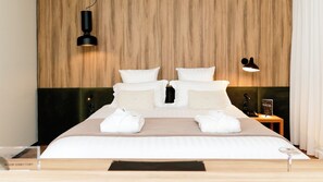 Premium bedding, pillowtop beds, minibar, in-room safe