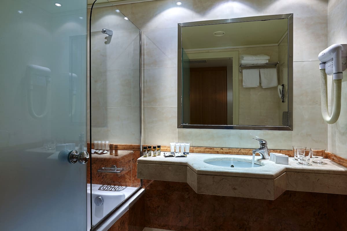 free toiletries, hair dryer, towels