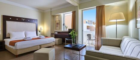 1 bedroom, premium bedding, down comforters, in-room safe