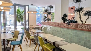 Daily buffet breakfast (EUR 14 per person)