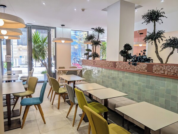 Daily buffet breakfast (EUR 14 per person)