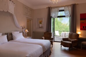 Premium bedding, in-room safe, desk, free WiFi - Domaine de Beaupré, The Originals Relais (Guebwiller)