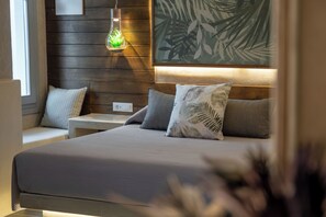 Deluxe kamer, 1 queensize bed, bubbelbad | Een kluis op de kamer, een strijkplank/strijkijzer, gratis wifi