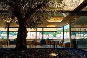 Café da manhã e jantar, culinária mediterrânea