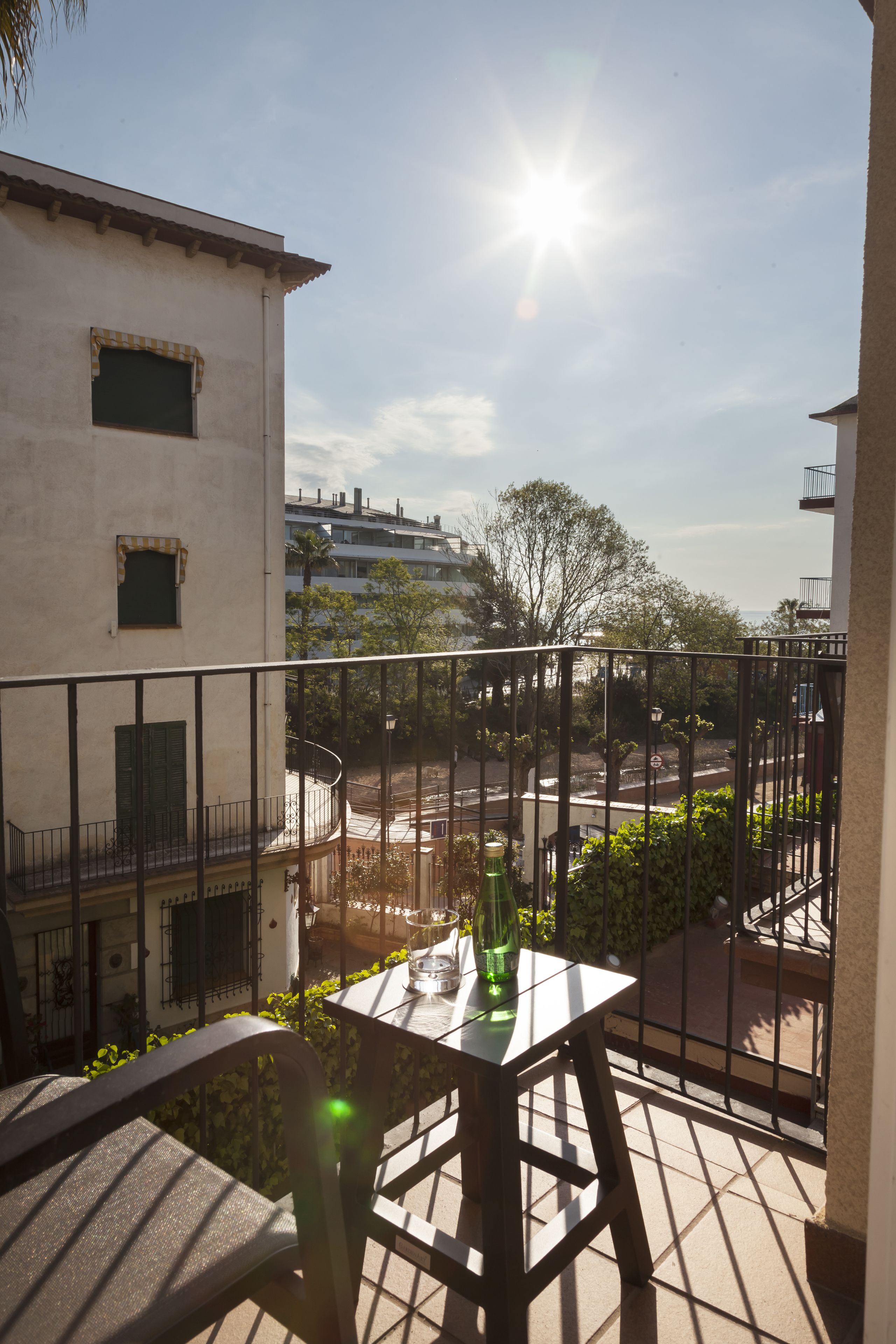 standard double or twin room, balcony | balcony